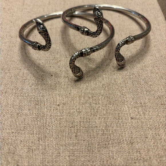 Vintage Cellini Sterling Silver Double-Headed Snake Bypass Bangles - Set of 2 - Picture 2 of 16